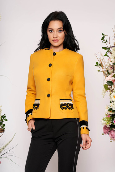 Sacou LaDonna mustariu din lana cambrat elegant tip blazer cu aplicatii cusute manual
