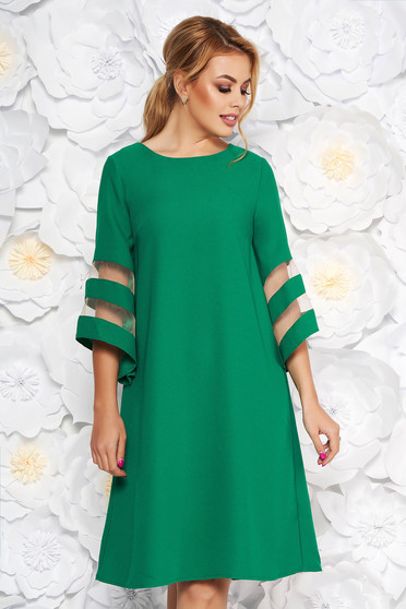 Rochie verde eleganta cu croi larg din stofa neelastica maneci largi
