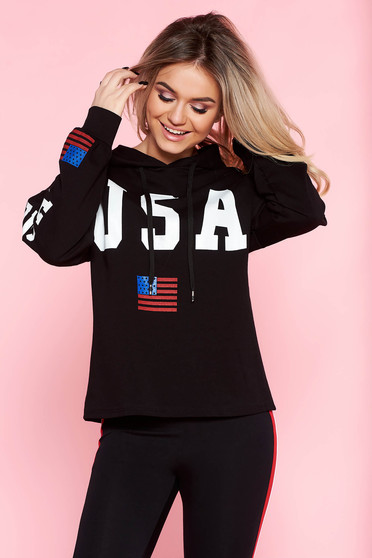 Hanorac SunShine negru casual cu croi larg din bumbac usor elastic cu gluga nedetasabila accesorizat cu snur
