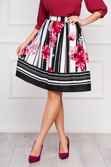 Fusta StarShinerS neagra office in clos cu talie inalta din material elastic cu imprimeuri florale cu buzunare