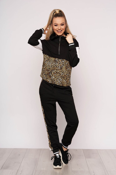 Trening dama SunShine negru casual din bumbac usor elastic cu imprimeu de leopard si buzunare