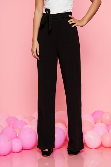 Pantaloni Top Secret negri eleganti cu talie inalta cu un croi evazat accesorizati cu cordon