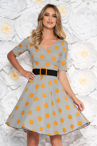 Rochie Fofy mustarie office in clos din material usor elastic accesorizata cu curea