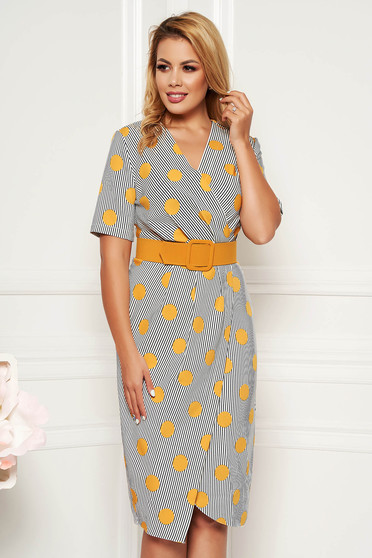 Rochie PrettyGirl alba office midi tip creion din material fin la atingere cu accesoriu tip curea