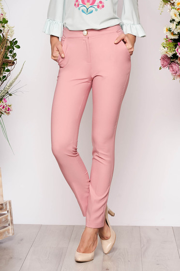 Pantaloni PrettyGirl roz deschis eleganti office cu un croi drept din stofa usor elastica