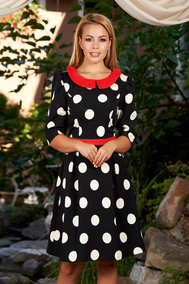Rochie LaDonna neagra eleganta de zi in clos din stofa subtire usor elastica cu buline cu guler rotunjit