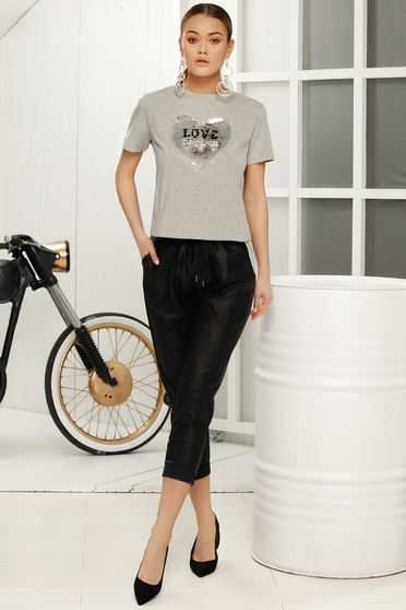 Pantaloni negri casual cu talie medie cu elastic in talie cu buzunare
