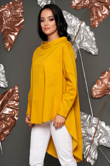 Bluza dama mustarie casual din material subtire cu croi larg asimetrica cu maneca lunga