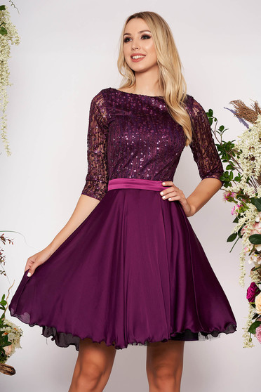 Rochie Artista mov de ocazie din dantela in clos cu maneci transparente si aplicatii cu paiete