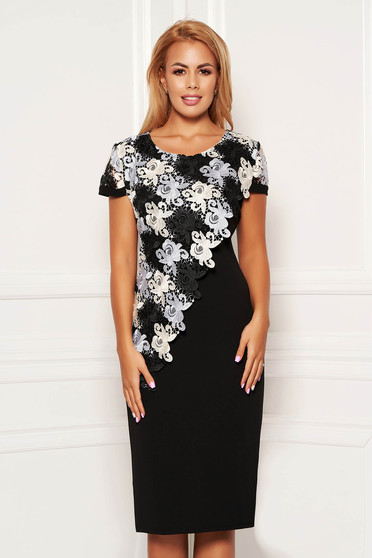 Rochie neagra eleganta midi cu un croi drept cu maneci scurte si suprapunere cu dantela