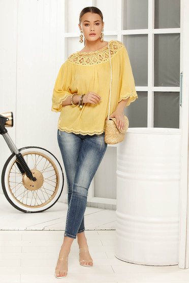 Blugi albastri skinny cu talie medie din bumbac usor elastic