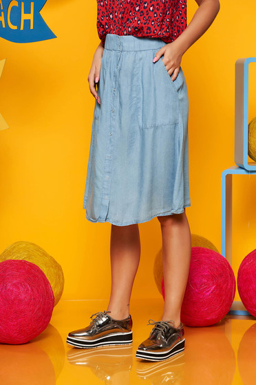 Fusta albastra-deschis Top Secret casual in clos cu talie inalta din denim cu elastic in talie