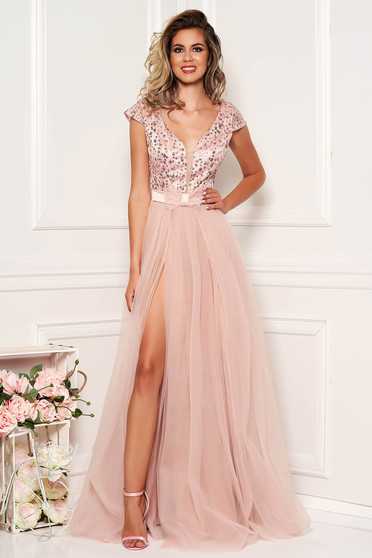 Rochie Artista roz prafuit de ocazie lunga in clos cu spatele gol cu bust buretat