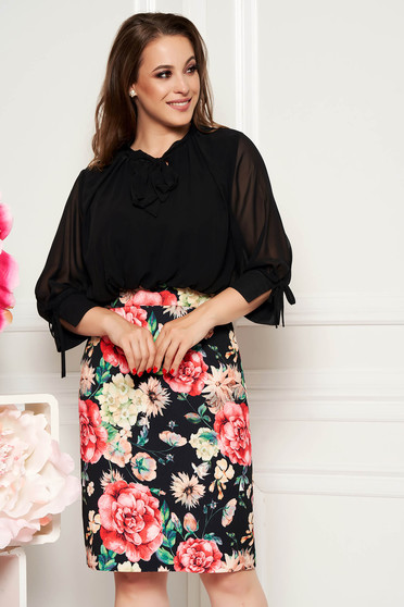 Rochie neagra eleganta de zi midi tip creion cu maneci trei-sferturi cu imprimeuri florale