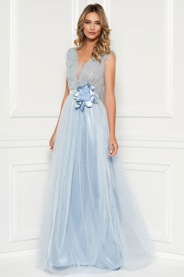 Rochie albastra-deschis LaDonna de ocazie cu aplicatii cu pietre strass cu decolteu adanc