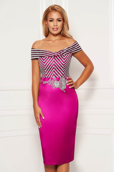 Rochie mov eleganta midi de ocazie din material satinat tip creion cu umeri din plasa