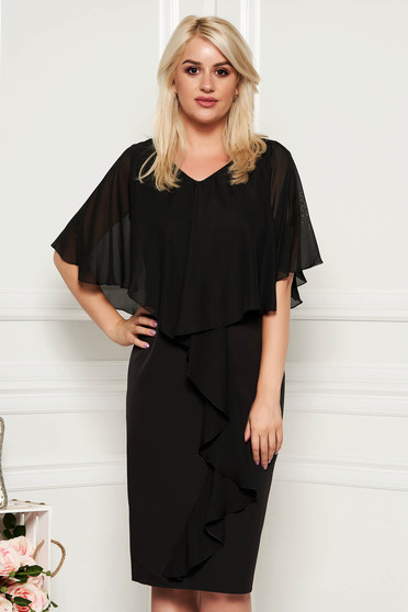 Rochie neagra midi de ocazie fara maneci cu un croi cambrat din stofa subtire usor elastica suprapunere cu voal