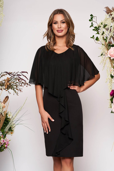Rochie neagra midi de ocazie fara maneci cu un croi cambrat din stofa subtire usor elastica si suprapunere cu voal