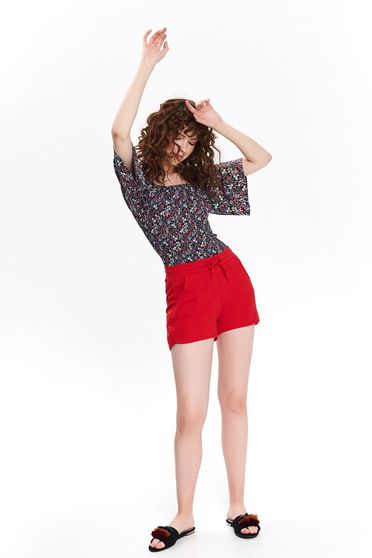 Pantalon scurt Top Secret rosu casual din bumbac cu talie medie si buzunare in fata
