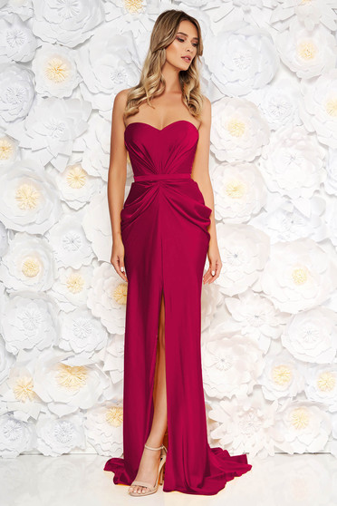 Rochie Ana Radu zmeura de lux din material satinat cu umeri goi cu push-up accesorizata cu cordon