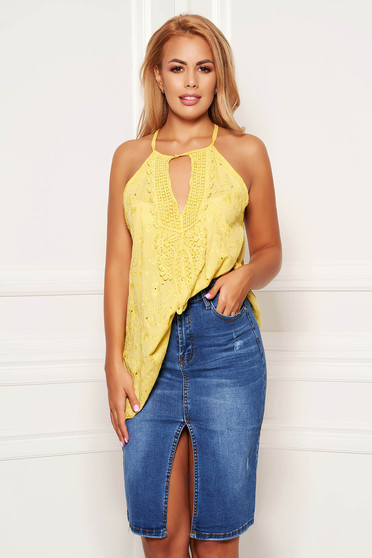 Top SunShine mustariu casual cu croi larg fara maneci cu decolteu in v cu snur si umeri goi