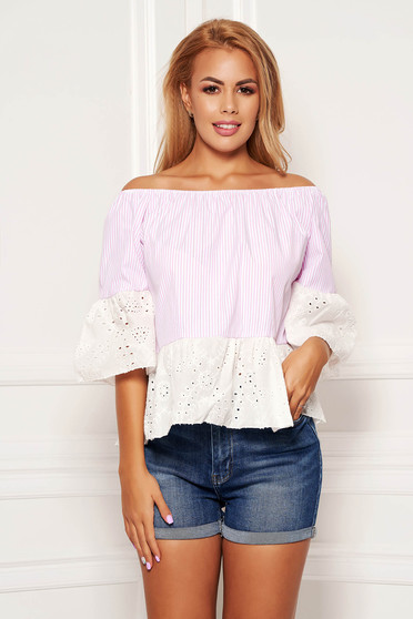 Bluza dama SunShine roz deschis casual scurta din bumbac cu maneci clopot cu dungi si elastic la nivelul decolteului