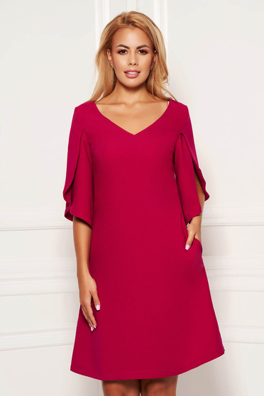 Rochie LaDonna fuchsia scurta eleganta cu un croi drept cu buzunare cu decolteu in v si maneci decupate