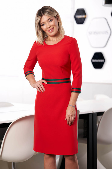 Rochie StarShinerS rosie midi office cu croi in a din stofa cu maneci trei-sferturi decolteu la baza gatului