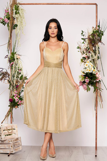 Rochie LaDonna aurie midi in clos din voal stralucitor captusita pe interior cu bretele si push-up