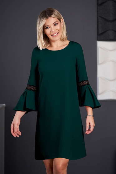 Rochie StarShinerS verde petrol scurta eleganta din stofa cu decolteu la baza gatului cu maneci trei-sferturi tip clopot si insertii de broderie