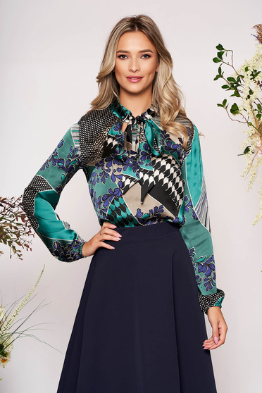 Bluza dama StarShinerS verde scurta eleganta cu croi larg din material satinat cu maneci prinse in elastic