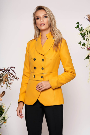 Sacou LaDonna mustariu elegant scurt material gros cu maneca lunga inchidere cu nasturi aurii