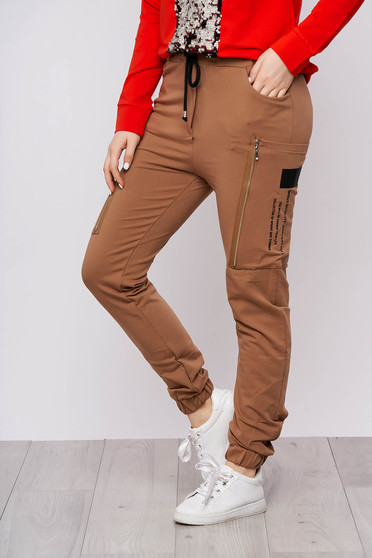 Pantaloni cappuccino lungi casual din bumbac cu talie inalta cu elastic si buzunare laterale