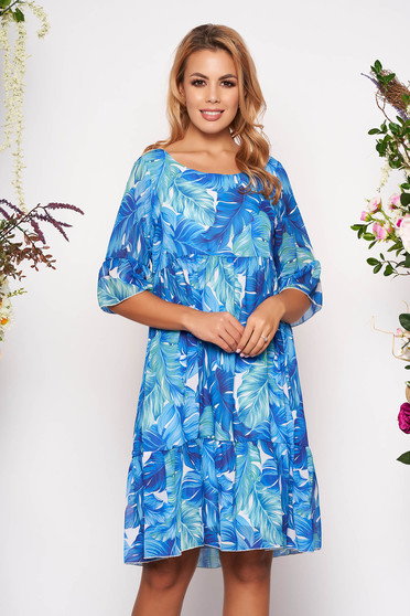 Rochie albastra scurta de zi in clos din voal cu maneci scurte tip clopot cu imprimeu floral