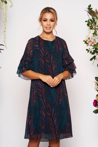 Rochie neagra scurta de zi cu croi in a cu maneci clopot decolteu la baza gatului si imprimeuri grafice