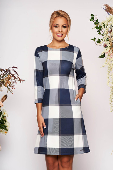 Rochie gri casual scurta de zi cu croi in a cu buzunare cu maneci trei-sferturi fara captuseala