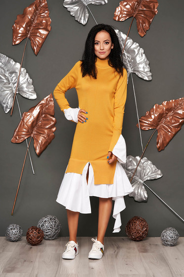 Rochie SunShine mustarie casual pe gat asimetrica cu maneca lunga tip clopot din bumbac subtire