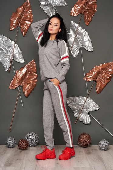 Set SunShine gri casual din 2 piese cu pantaloni din material tricotat
