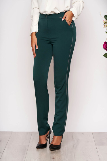 Pantaloni verde inchis conici eleganti din stofa cu elastic in talie cu buzunare si aplicatii metalice