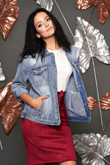 Geaca SunShine albastra scurta casual cu croi larg cu buzunare si inchidere cu capse