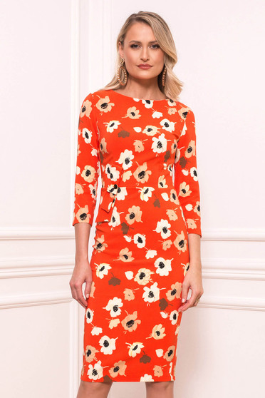 Rochie PrettyGirl portocalie midi eleganta din scuba cu maneci trei-sferturi decolteu la baza gatului si imprimeu floral