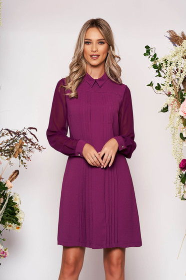 Rochie LaDonna mov midi de ocazie cu croi in a din stofa cu guler cu maneci lungi transparente cu buzunare