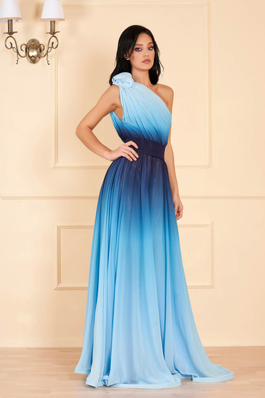 Rochie Ana Radu albastru-deschis lunga de lux din material vaporos in degrade pe umar cu cordon detasabil