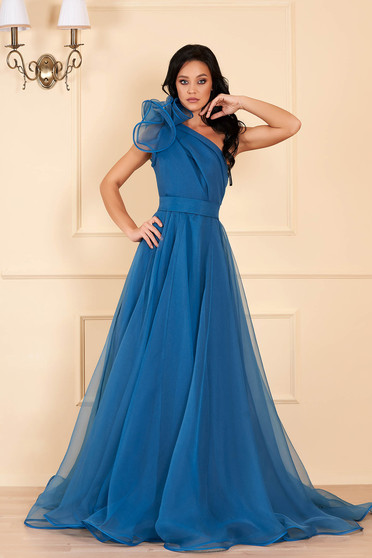 Turquoise tulle dress with a flared cut on the shoulder accessorized with a belt - Ana Radu