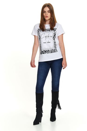 Tricou Top Secret alb scurt casual din bumbac cu decolteu rotunjit si mesaje