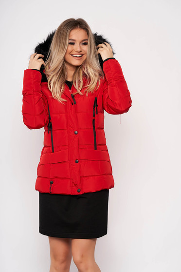 Geaca SunShine rosie casual scurta din fas cu buzunare si gluga detasabila imblanita