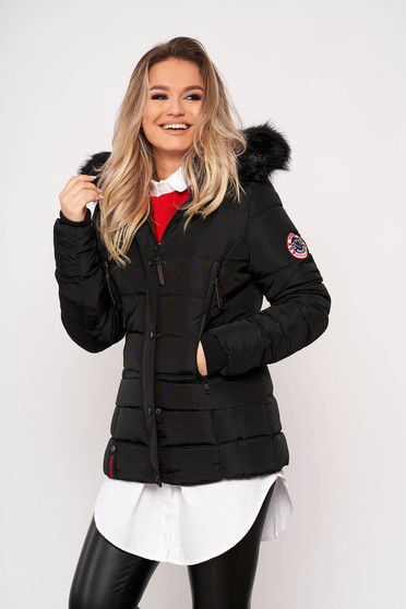 Geaca SunShine neagra casual scurta din fas cu buzunare si gluga detasabila imblanita