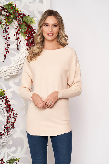 Pulover SunShine crem cu croi larg scurt din material tricotat cu aplicatii de dantela cu maneci lungi