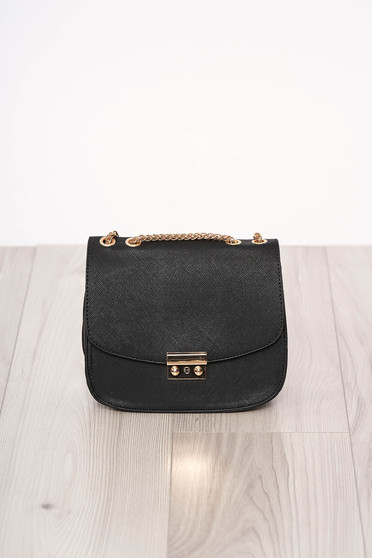 Geanta dama SunShine neagra din piele ecologica accesorizata cu fermoar si catarama cu maner lung tip lantisor