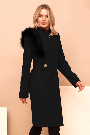 Palton PrettyGirl negru din stofa cu insertii cu blana ecologica accesorizat cu cordon